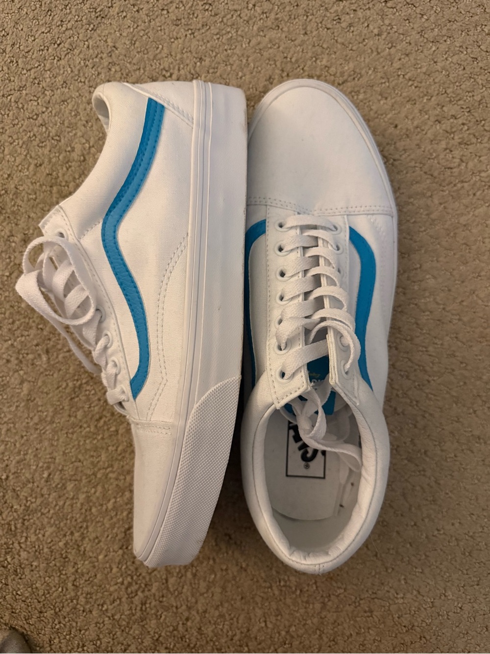 EXCLUSIVE, RARE Vans - Picture 2 of 4